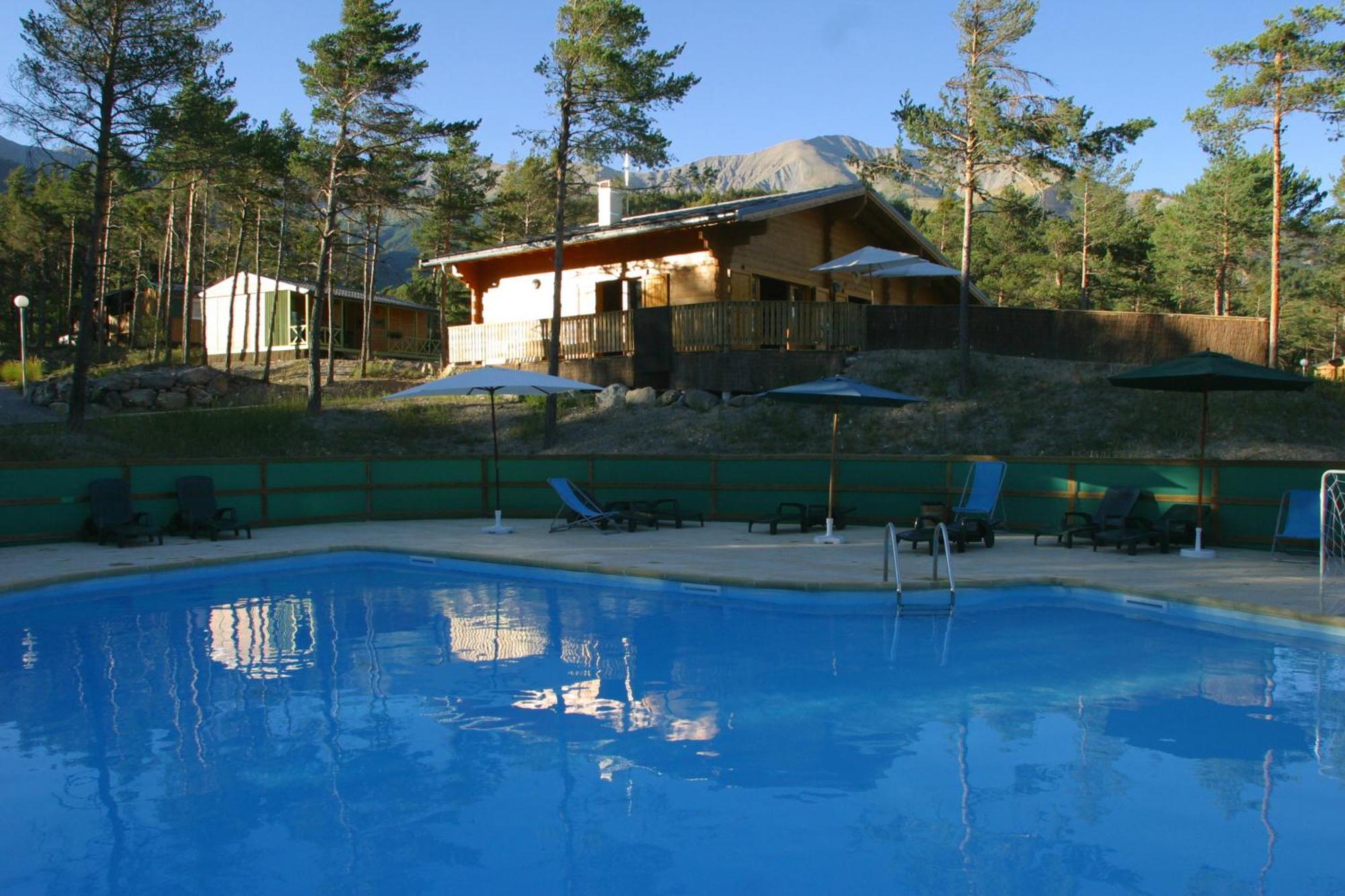 Parc Residentiel De Loisir : Le Loup Blanc Du Riou Ξενοδοχείο Barcelonnette Εξωτερικό φωτογραφία