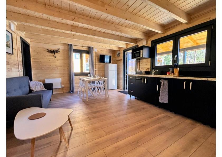 Parc Residentiel De Loisir : Le Loup Blanc Du Riou Ξενοδοχείο Barcelonnette Εξωτερικό φωτογραφία