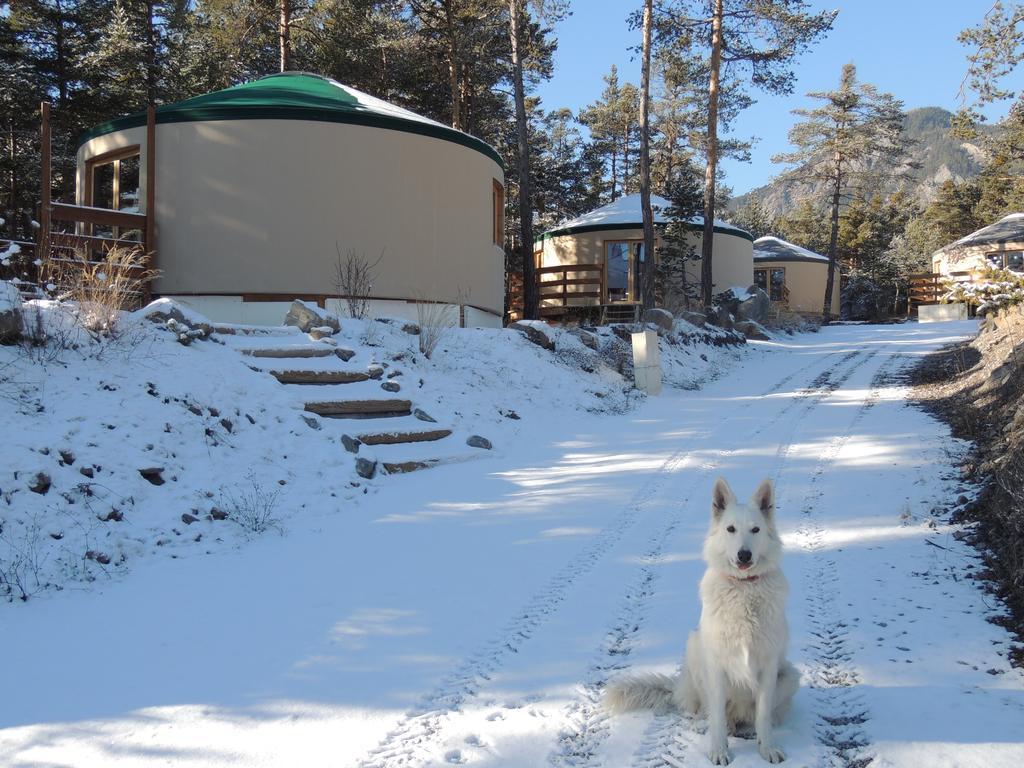 Parc Residentiel De Loisir : Le Loup Blanc Du Riou Ξενοδοχείο Barcelonnette Εξωτερικό φωτογραφία